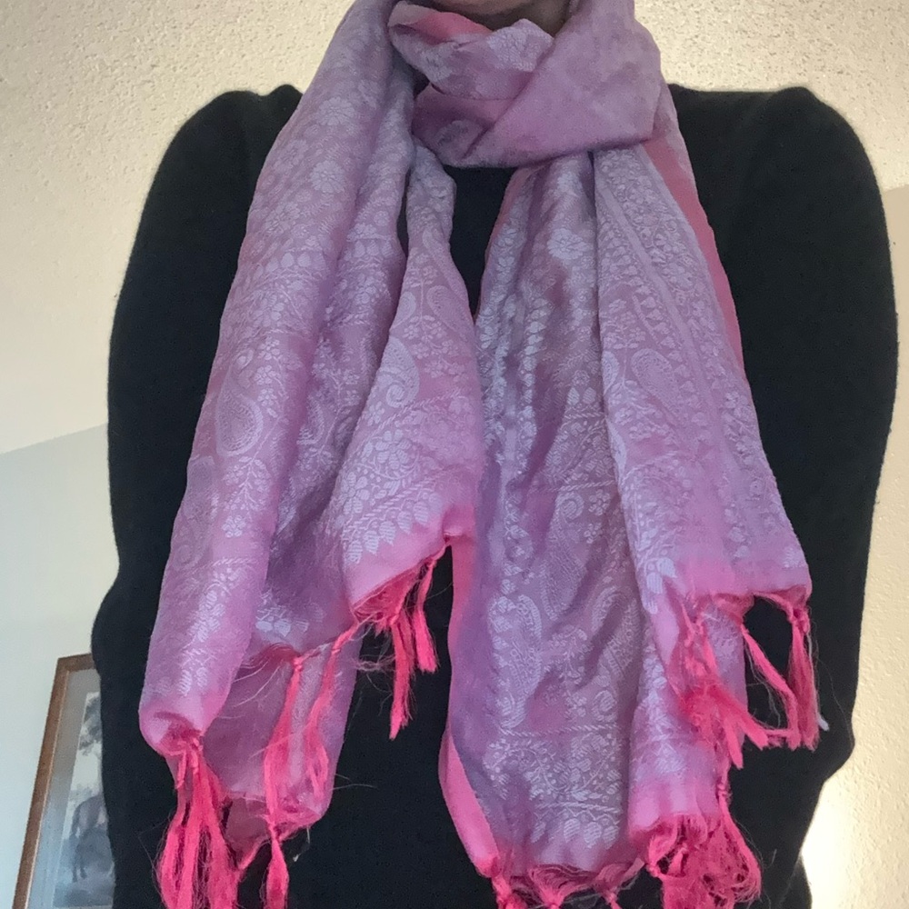 VINTAGE Pink Paisley Cotton Candy Vibrant Dopamine Boho Chic LIGHT Scarf